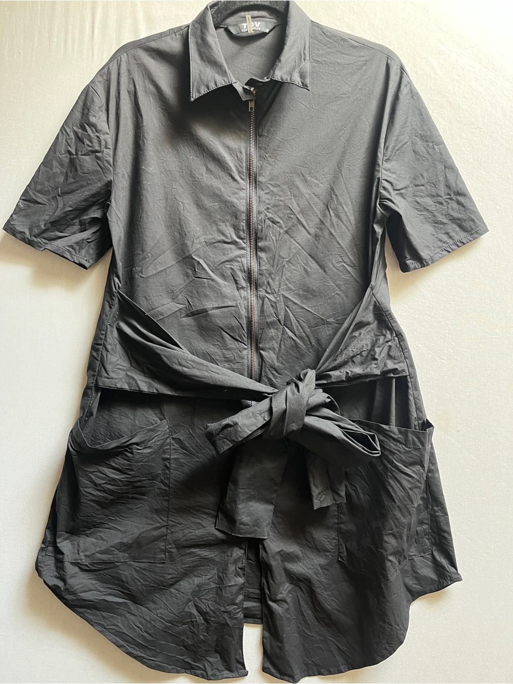 TOV Los Angeles Black Zip-Front Short Sleeve Tie Waist Shirt Dress Size 10